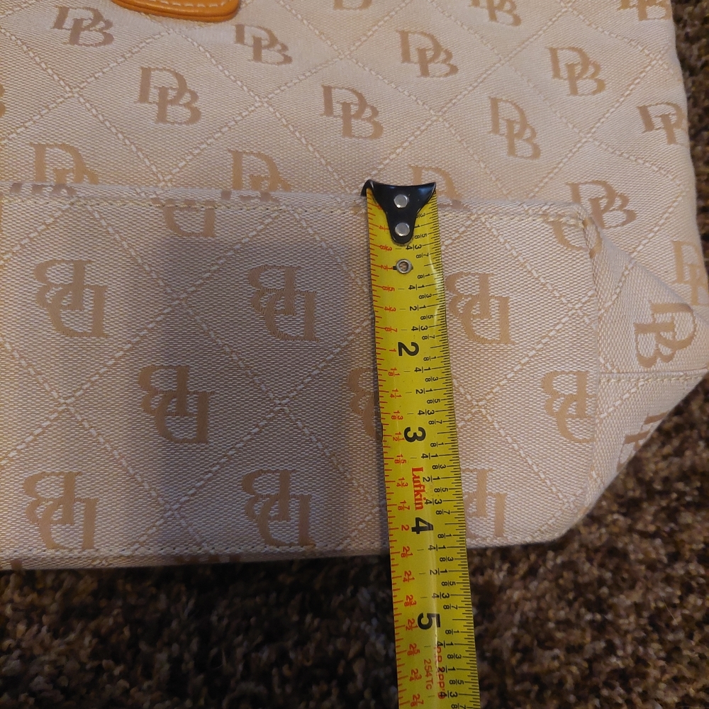 Dooney and bourke classic logo hobo bag - Picture 4 of 5